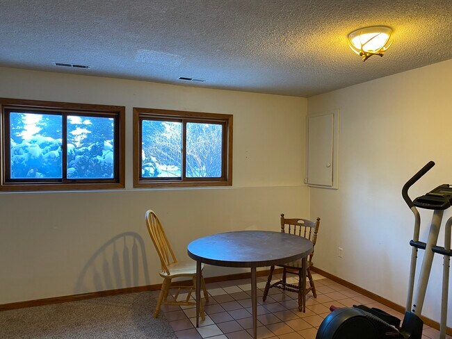 living room - 1010 17th St SW