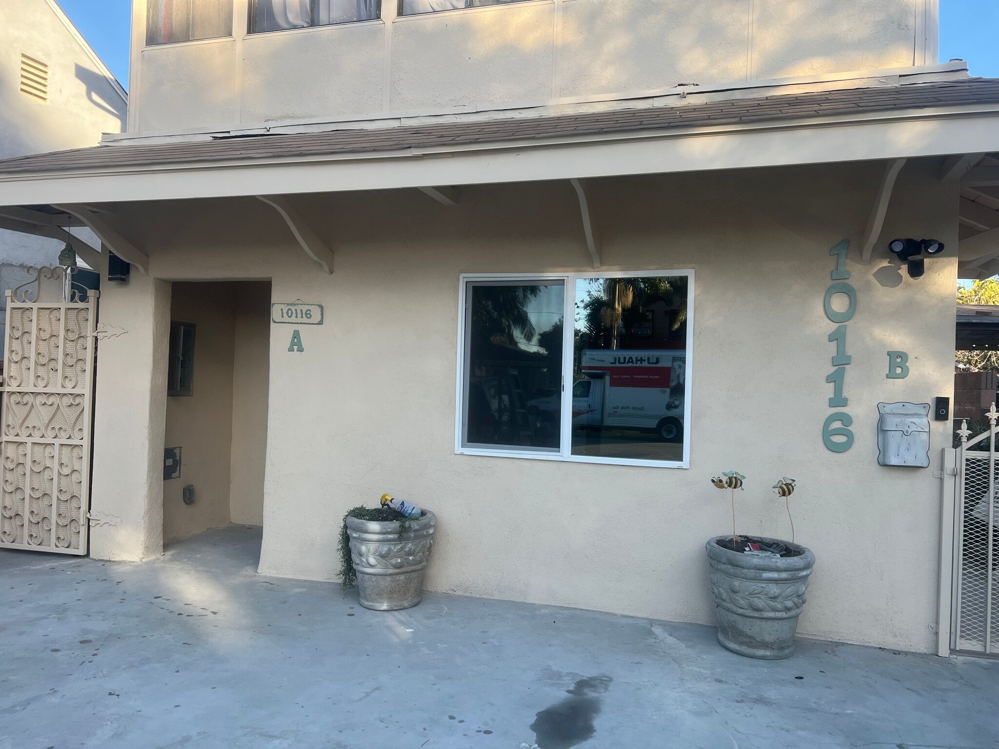 Building Photo - 10116 San Miguel Ave