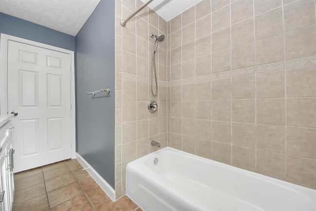 Building Photo - 12503 Foxburo Dr