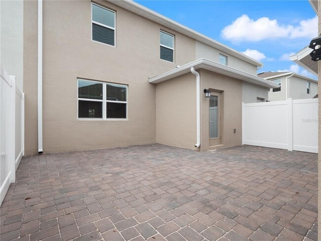 Building Photo - 15797 Water Spring Blvd