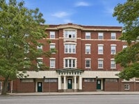 Building Photo - 32 Lawrence St