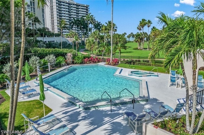 Building Photo - 4031 Gulf Shore Blvd N