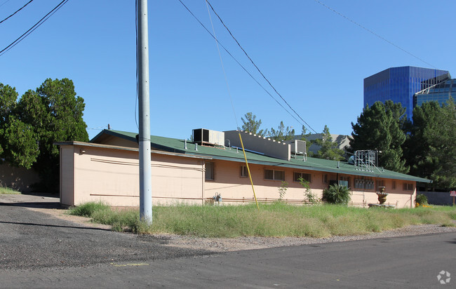 Building Photo - Sky Harbor Apartments