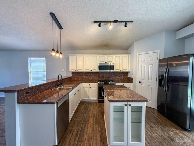 Building Photo - 4118 Spinnaker Pl