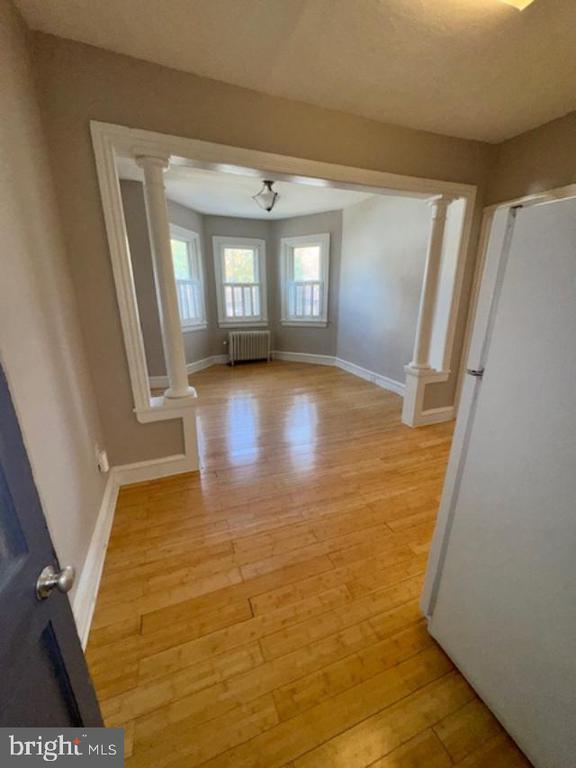 Building Photo - 4 W Athens Ave