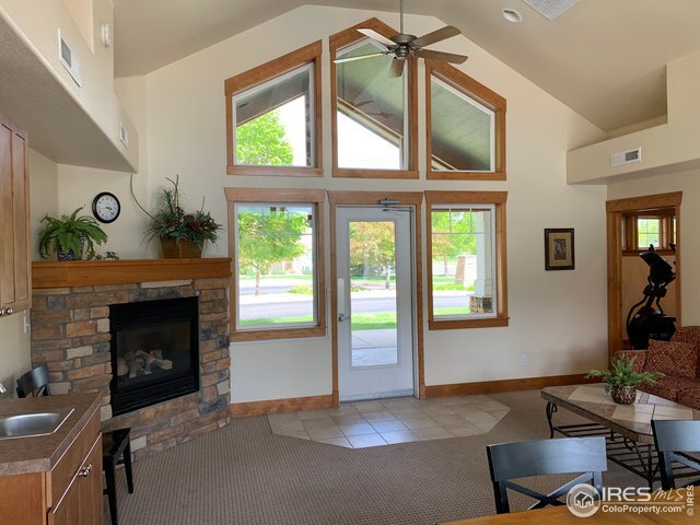 Building Photo - 4755 Hahns Peak Dr