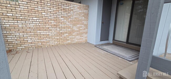 Building Photo - 44 Azalea Ct