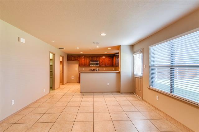 Building Photo - 6652 Friendsway Dr