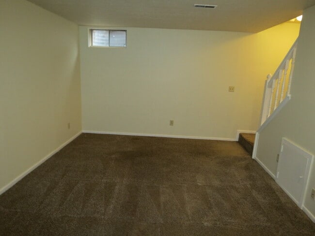 Building Photo - 2269 Hughey Dr