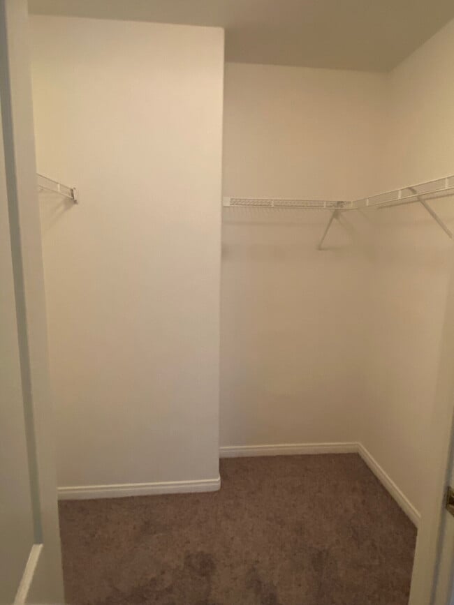 Building Photo - Beautiful Townhouse in Boulder City 232 MORGYN LANE #4