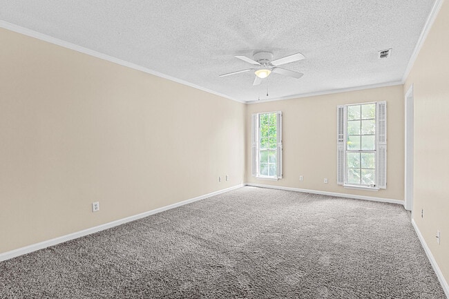 Building Photo - 4158 Arlington Rd