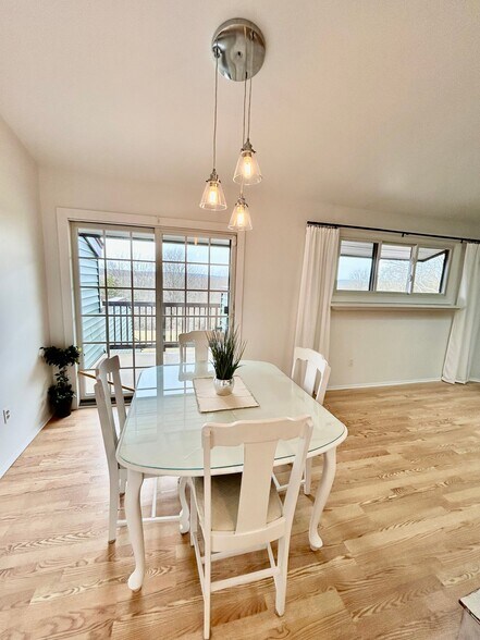 Building Photo - 36 Highland Cir