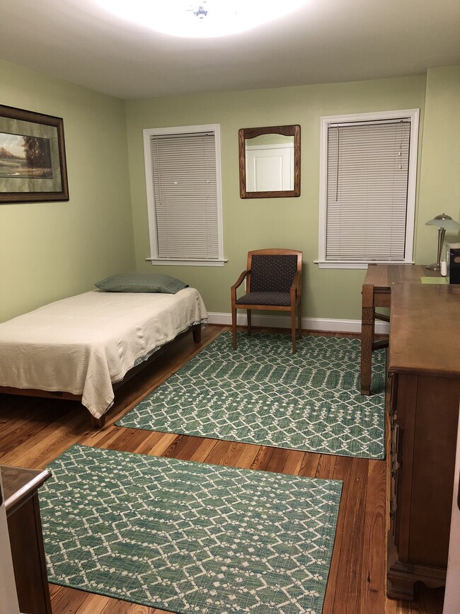 Building Photo - 20 S Carrollton Ave