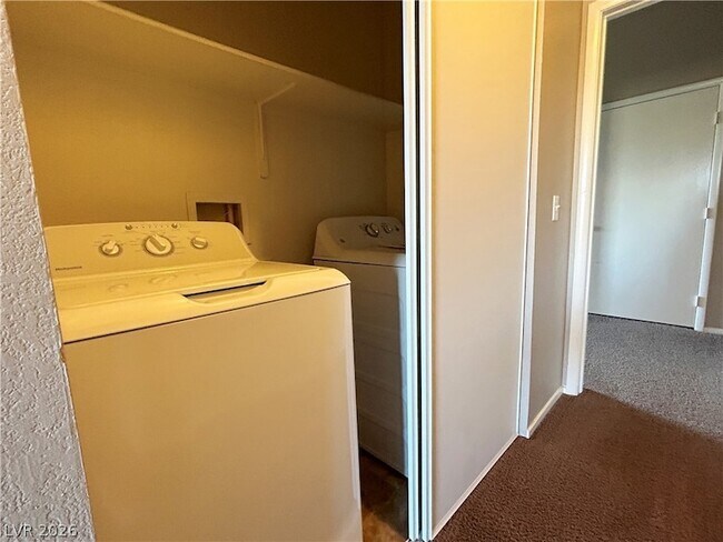 Building Photo - 10245 S Maryland Pkwy