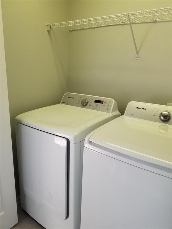 Building Photo - 4536 Kennewick Pl