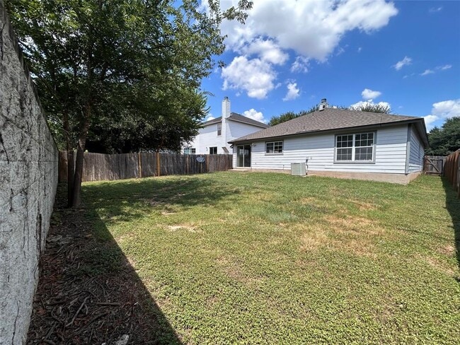 Building Photo - 1235 Deerhound Pl