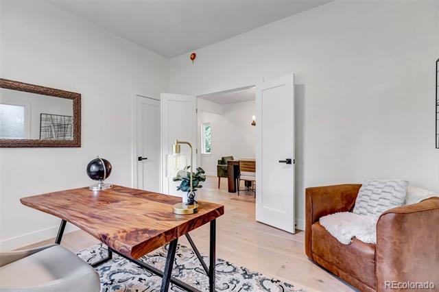 Building Photo - 2357 Grove St