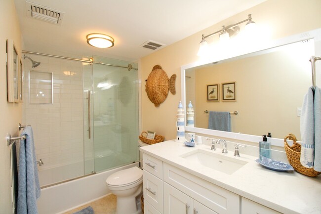 Building Photo - ** 2/2 ON THE BEACH CONDO WITH SPECTACULAR...