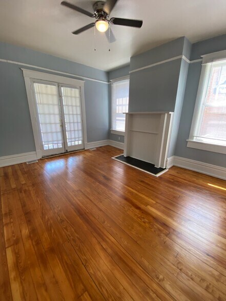 Building Photo - 327 Ellis St