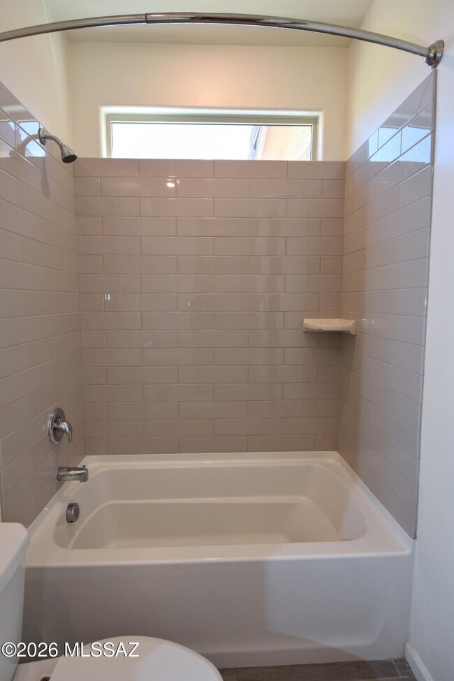 Building Photo - 12115 N Candywine Dr