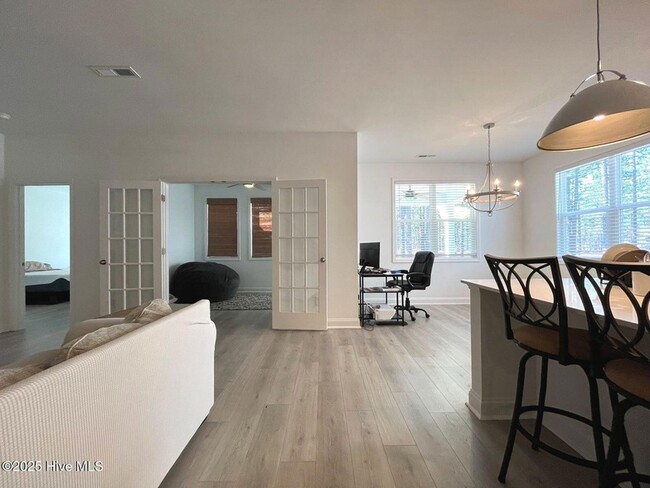 Building Photo - 1028 Hyco rd