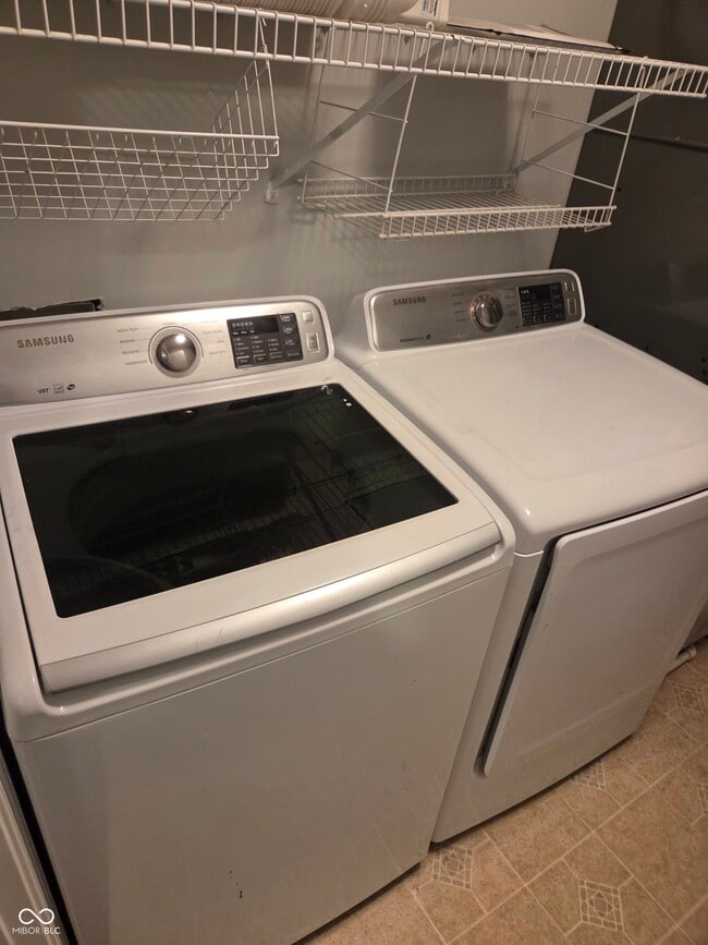 Building Photo - 6475 Glenwood Trce