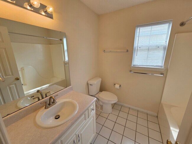 Building Photo - 776 Pearl Sand Dr