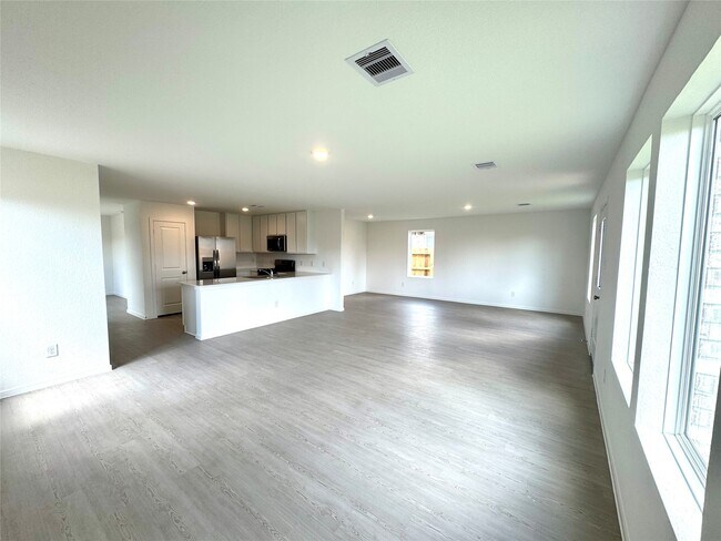 Building Photo - 28763 Texas Plns Dr