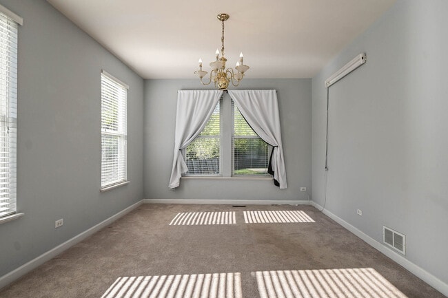 Building Photo - 5495 Chapel Hill