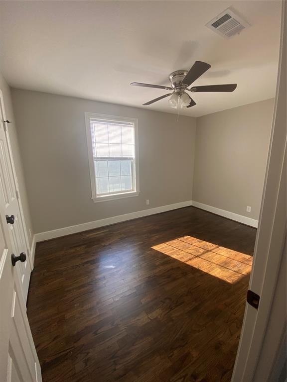 Building Photo - 201 Mesquite St