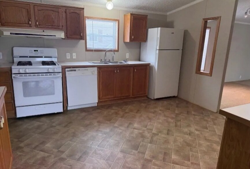 Building Photo - 289 Partridge Dr