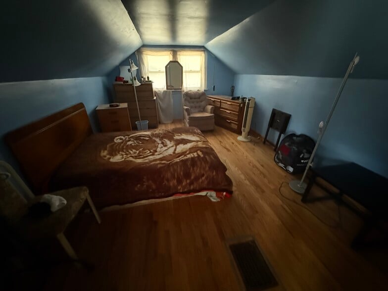 Building Photo - 3439 Harvey Ave