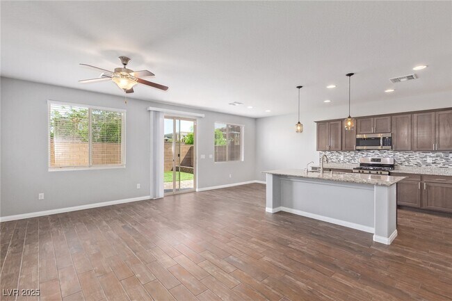 Building Photo - 8902 Bucco Reef Ave