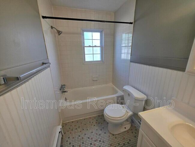 Building Photo - 31622 N Marginal Dr