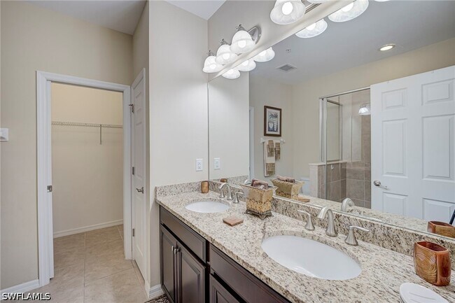 Building Photo - 8540 Violeta St