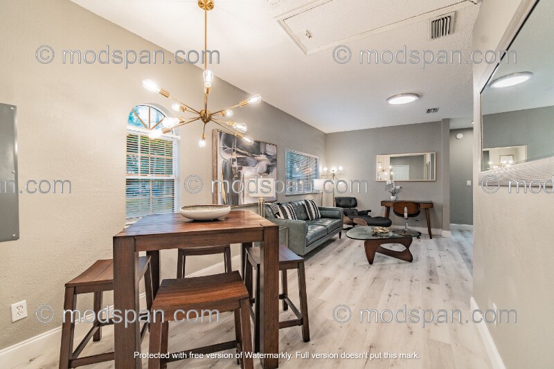 Building Photo - 1801 31st Ave N
