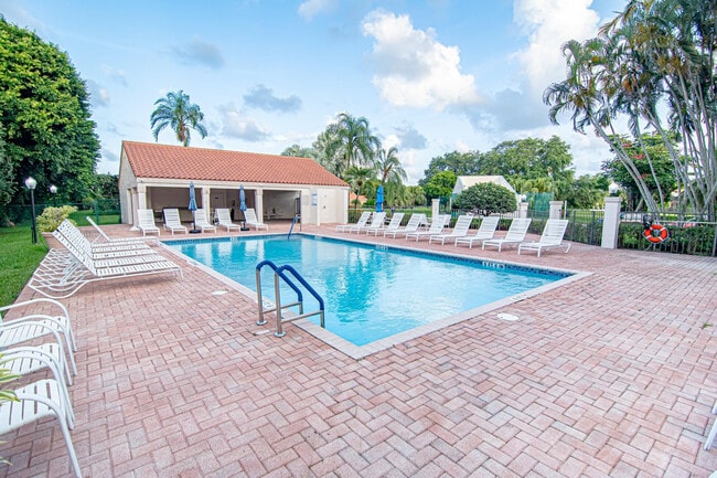 Building Photo - 8410 Brussels Way