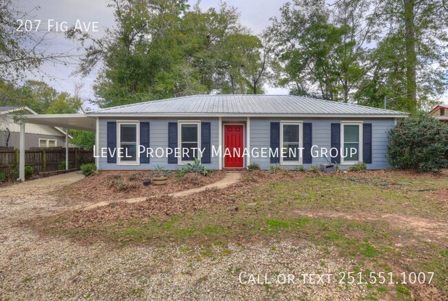 Building Photo - 207 Fig Ave
