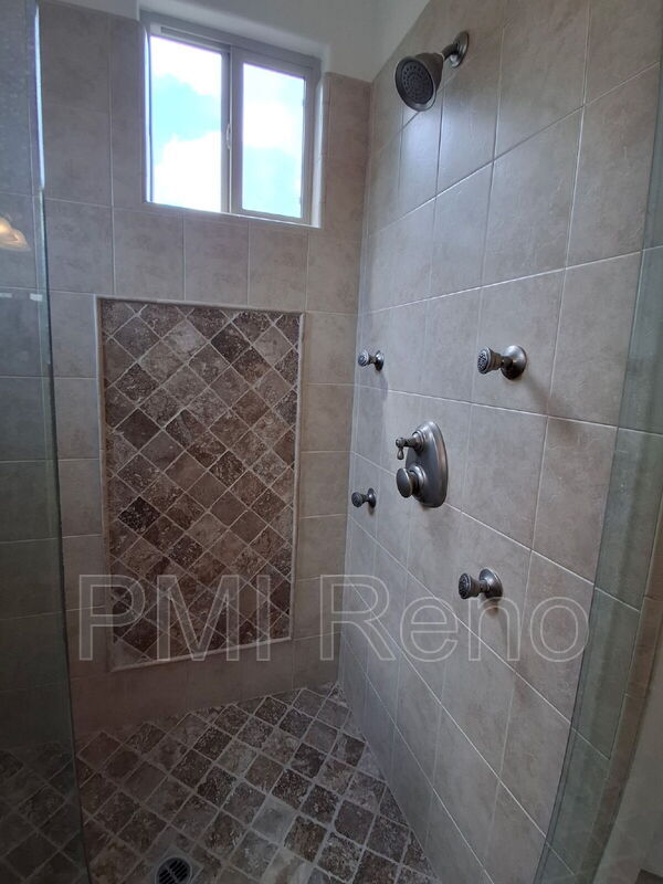 Building Photo - 5080 Rhine Wine Dr