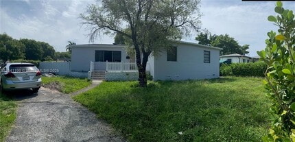 Building Photo - 2401 SW 84th Ave
