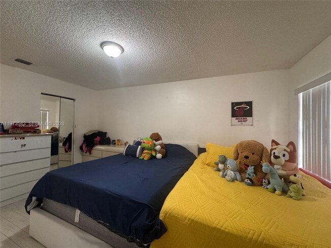 Building Photo - 5252 SW 139th Pl