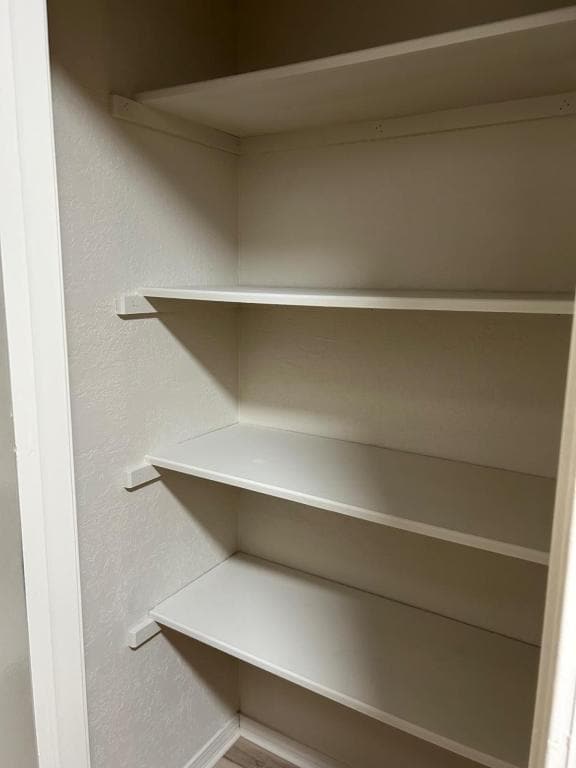 Building Photo - 1214 NW Columbia Ave