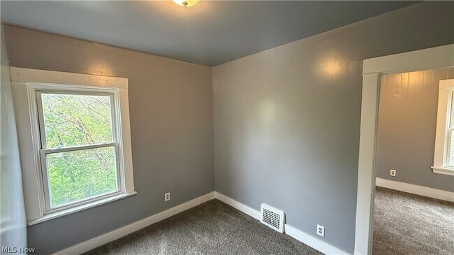Building Photo - 1187 Addison Rd