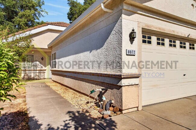 Building Photo - Charming 3-Bedroom Home with 2 Baths