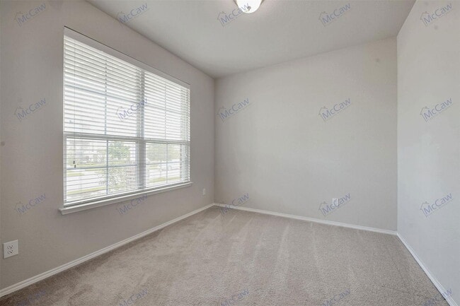 Building Photo - 1504 Emerald Tree Pl