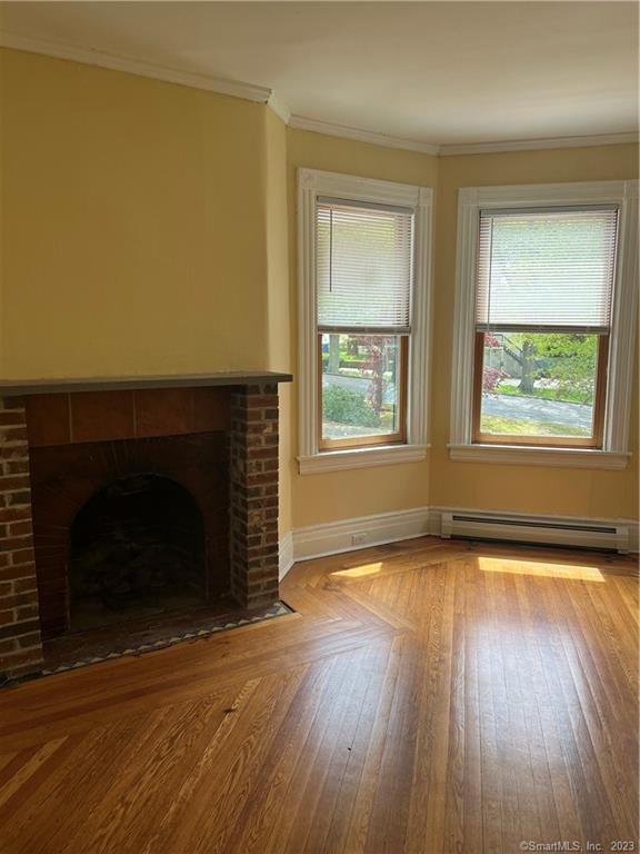 Building Photo - 15 Pleasant View St