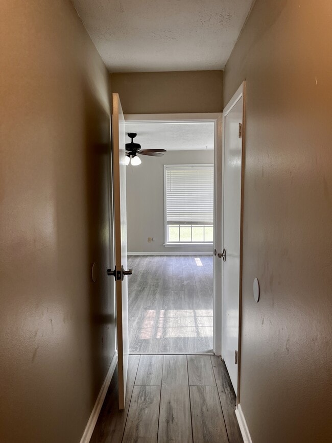 Building Photo - 1010 Holt St