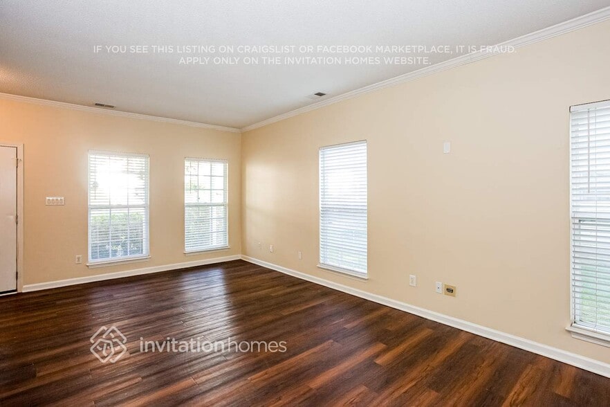 Building Photo - 6833 Brachnell View Dr