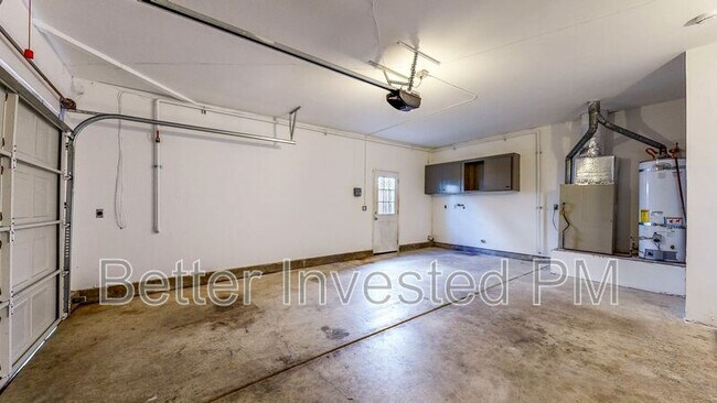 Building Photo - 1417 Gregory Ct