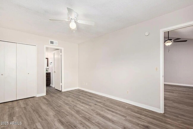 Building Photo - 9797 E La Palma Ave